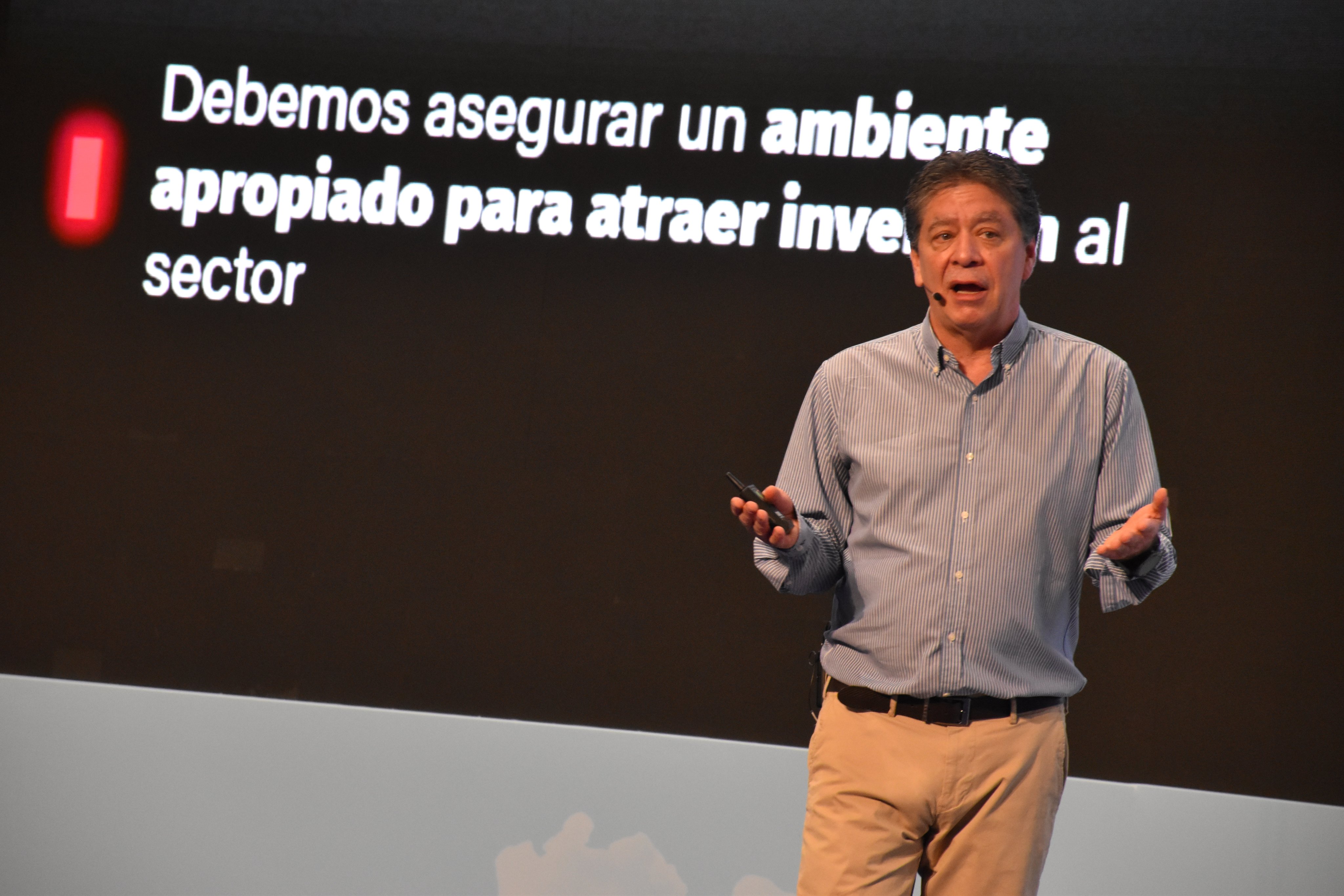 Bruce Mac Master ColombiaGenera